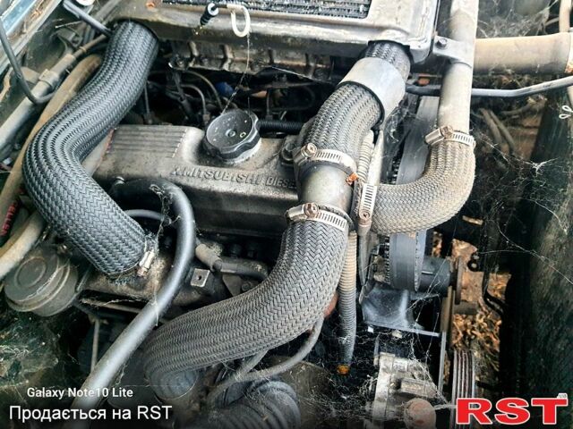 Мицубиси Паджеро, объемом двигателя 2.5 л и пробегом 0 тыс. км за 850 $, фото 3 на Automoto.ua