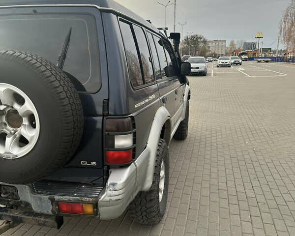 Мицубиси Паджеро, объемом двигателя 2.8 л и пробегом 289 тыс. км за 10000 $, фото 6 на Automoto.ua