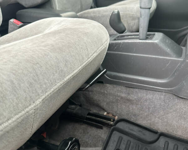 Мицубиси Паджеро, объемом двигателя 2.8 л и пробегом 289 тыс. км за 10000 $, фото 25 на Automoto.ua