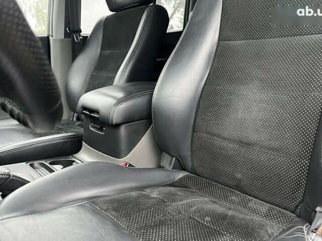 Міцубісі Паджеро, об'ємом двигуна 3.2 л та пробігом 402 тис. км за 9400 $, фото 17 на Automoto.ua