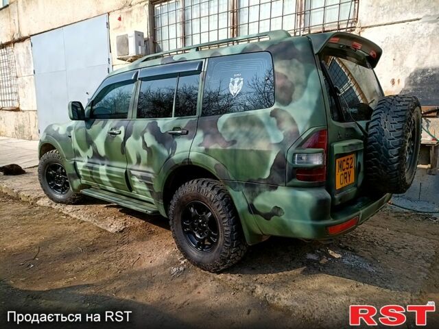 Мицубиси Паджеро, объемом двигателя 32 л и пробегом 128 тыс. км за 6000 $, фото 3 на Automoto.ua