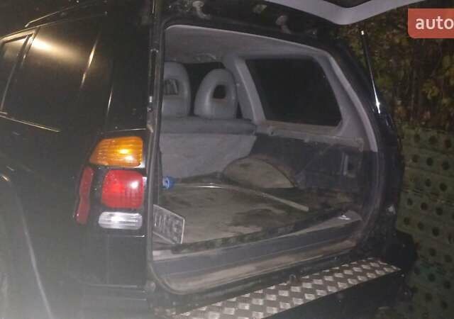 Мицубиси Паджеро, объемом двигателя 3 л и пробегом 300 тыс. км за 4000 $, фото 1 на Automoto.ua