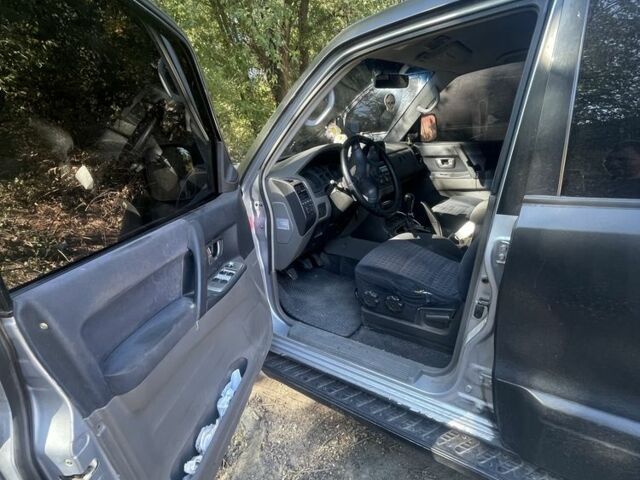 Мицубиси Паджеро, объемом двигателя 3.2 л и пробегом 277 тыс. км за 4800 $, фото 7 на Automoto.ua