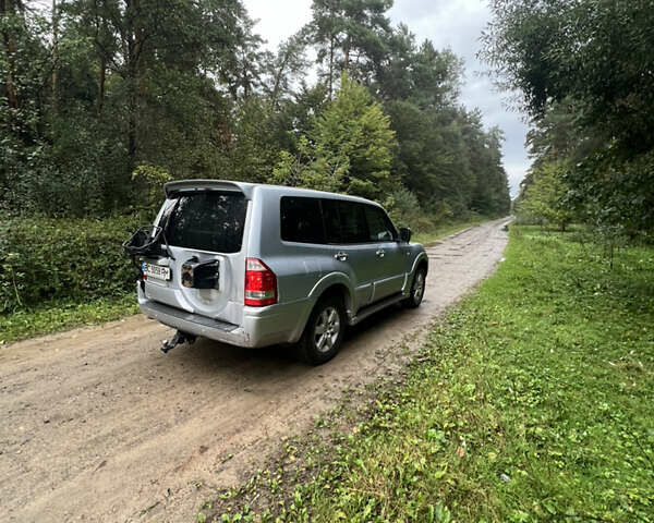 Мицубиси Паджеро, объемом двигателя 3.2 л и пробегом 165 тыс. км за 9400 $, фото 11 на Automoto.ua