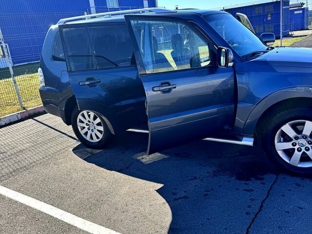 Міцубісі Паджеро, об'ємом двигуна 3.2 л та пробігом 345 тис. км за 6600 $, фото 6 на Automoto.ua