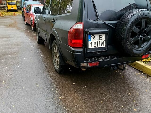 Міцубісі Паджеро, об'ємом двигуна 3.2 л та пробігом 350 тис. км за 7500 $, фото 4 на Automoto.ua