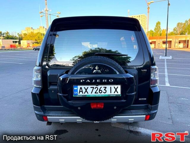 Мицубиси Паджеро, объемом двигателя 3 л и пробегом 190 тыс. км за 9599 $, фото 3 на Automoto.ua