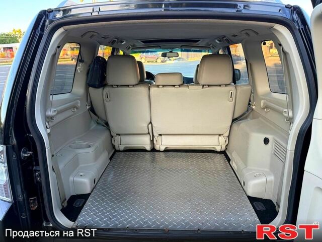 Мицубиси Паджеро, объемом двигателя 3 л и пробегом 190 тыс. км за 9599 $, фото 8 на Automoto.ua