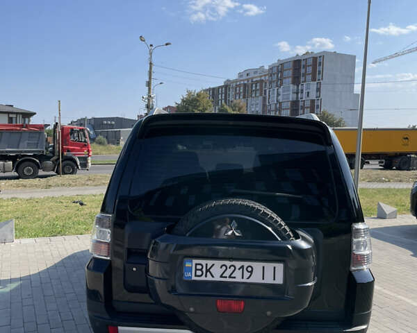 Мицубиси Паджеро, объемом двигателя 2.97 л и пробегом 208 тыс. км за 11500 $, фото 2 на Automoto.ua