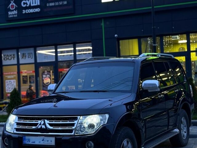 Міцубісі Паджеро, об'ємом двигуна 3 л та пробігом 150 тис. км за 11000 $, фото 2 на Automoto.ua