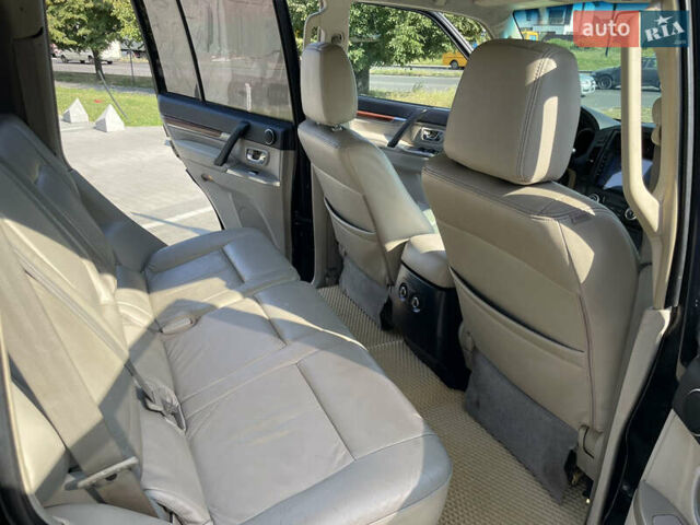 Мицубиси Паджеро, объемом двигателя 2.97 л и пробегом 208 тыс. км за 11500 $, фото 15 на Automoto.ua