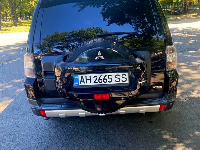 Мицубиси Паджеро, объемом двигателя 3.2 л и пробегом 280 тыс. км за 13000 $, фото 4 на Automoto.ua