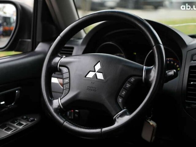 Міцубісі Паджеро, об'ємом двигуна 0 л та пробігом 197 тис. км за 12500 $, фото 13 на Automoto.ua