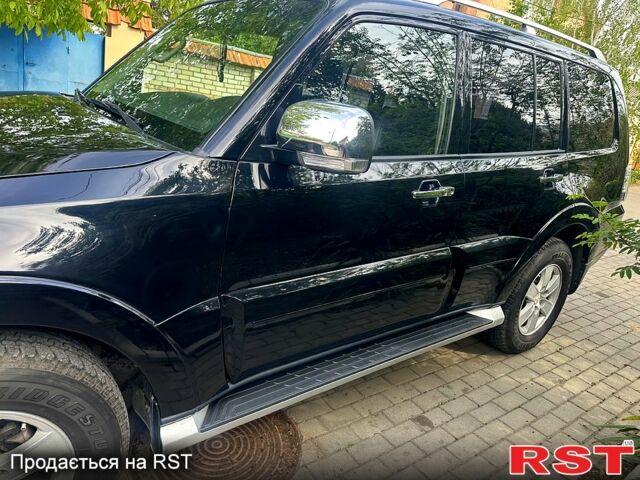 Міцубісі Паджеро, об'ємом двигуна 3 л та пробігом 127 тис. км за 12500 $, фото 3 на Automoto.ua