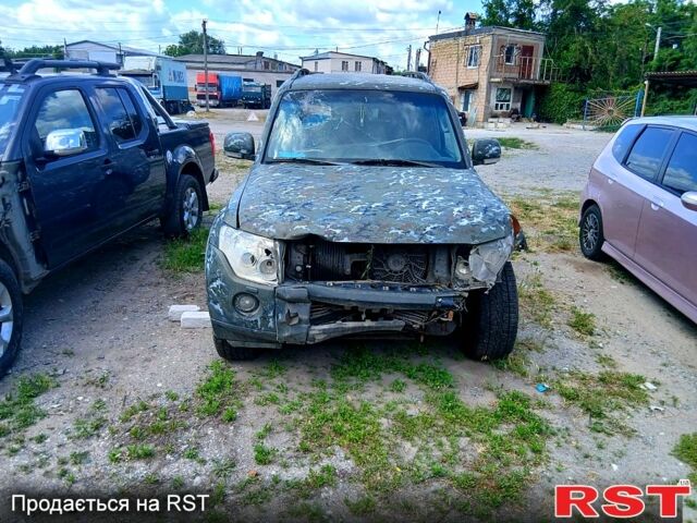 Мицубиси Паджеро, объемом двигателя 3.2 л и пробегом 240 тыс. км за 5000 $, фото 1 на Automoto.ua