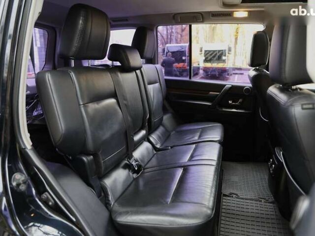 Міцубісі Паджеро, об'ємом двигуна 0 л та пробігом 197 тис. км за 12500 $, фото 8 на Automoto.ua