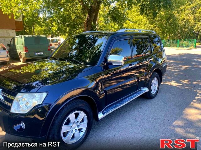 Мицубиси Паджеро, объемом двигателя 3.2 л и пробегом 280 тыс. км за 13000 $, фото 7 на Automoto.ua