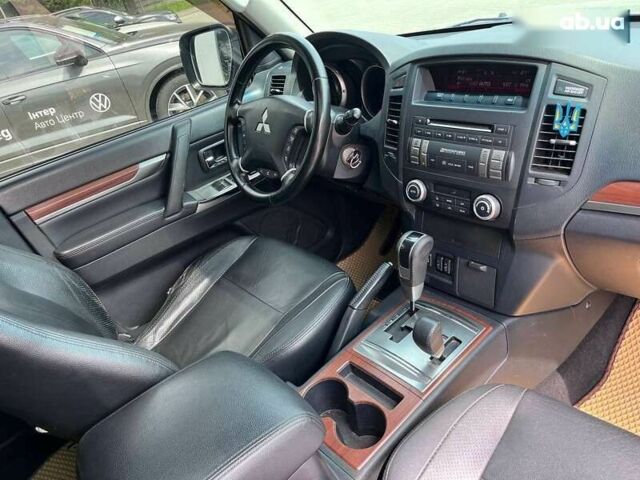 Міцубісі Паджеро, об'ємом двигуна 0 л та пробігом 244 тис. км за 19999 $, фото 28 на Automoto.ua