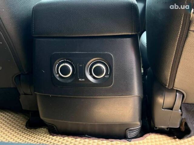 Міцубісі Паджеро, об'ємом двигуна 0 л та пробігом 244 тис. км за 19999 $, фото 23 на Automoto.ua