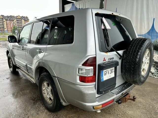 Сірий Міцубісі Паджеро, об'ємом двигуна 0 л та пробігом 440 тис. км за 1948 $, фото 4 на Automoto.ua