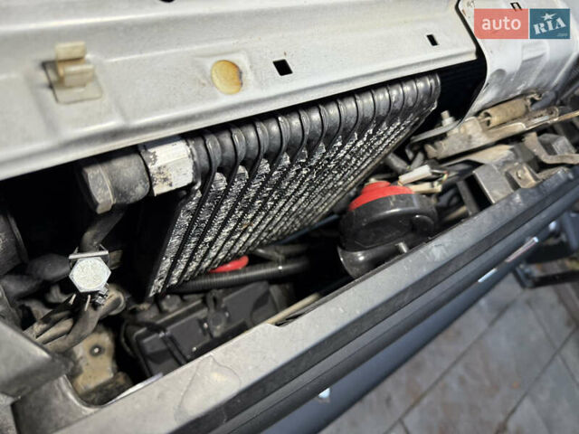Сірий Міцубісі Паджеро, об'ємом двигуна 3.5 л та пробігом 386 тис. км за 8500 $, фото 41 на Automoto.ua