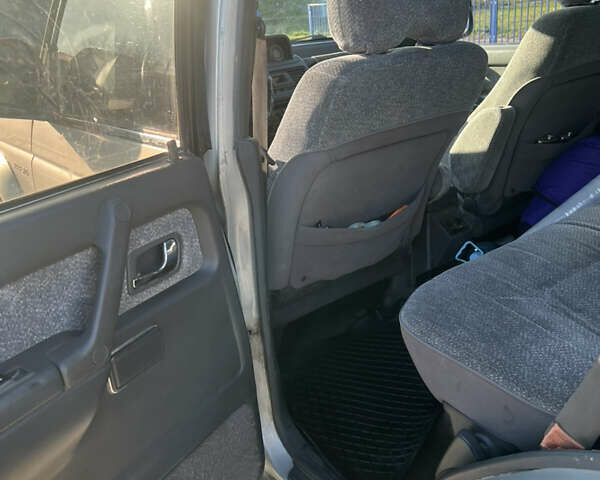 Серый Мицубиси Паджеро, объемом двигателя 2.84 л и пробегом 251 тыс. км за 6900 $, фото 11 на Automoto.ua