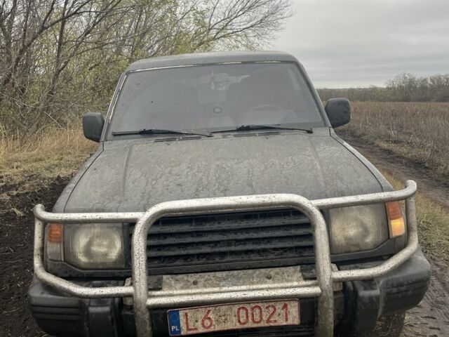 Міцубісі Паджеро 1996 у Краматорске на Automoto.ua Сірий Міцубісі Паджеро, об'ємом двигуна 2.5 л та пробігом 380 тис. км за 140000 $, фото 1 на Automoto.ua