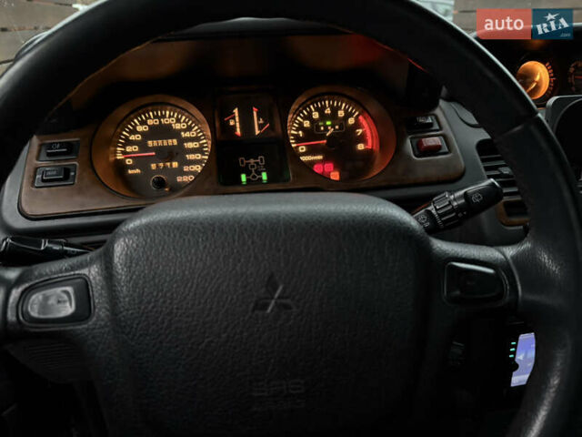 Сірий Міцубісі Паджеро, об'ємом двигуна 3.5 л та пробігом 386 тис. км за 8500 $, фото 57 на Automoto.ua