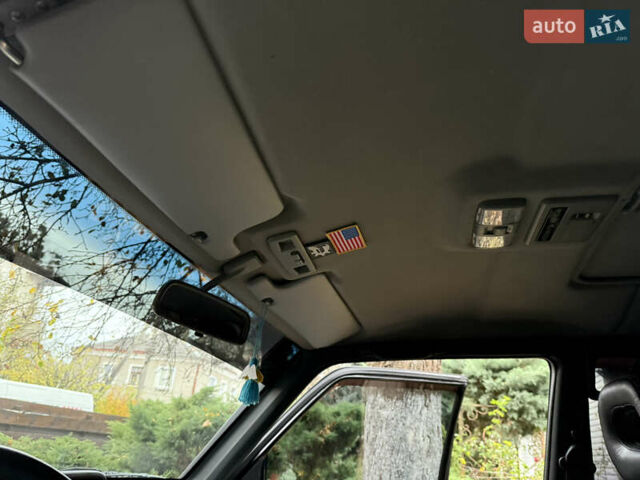 Сірий Міцубісі Паджеро, об'ємом двигуна 3.5 л та пробігом 386 тис. км за 8500 $, фото 10 на Automoto.ua