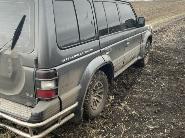 Міцубісі Паджеро 1996 у Краматорске на Automoto.ua Сірий Міцубісі Паджеро, об'ємом двигуна 2.5 л та пробігом 380 тис. км за 140000 $, фото 3 на Automoto.ua