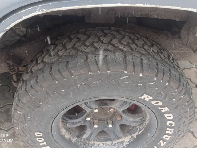 Серый Мицубиси Паджеро, объемом двигателя 3.5 л и пробегом 200 тыс. км за 3600 $, фото 2 на Automoto.ua