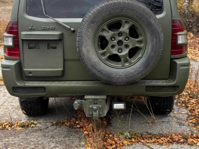 Серый Мицубиси Паджеро, объемом двигателя 3.2 л и пробегом 380 тыс. км за 5000 $, фото 5 на Automoto.ua