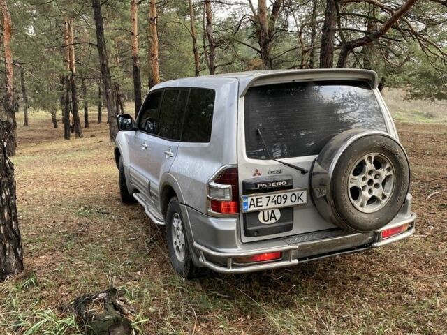 Сірий Міцубісі Паджеро, об'ємом двигуна 3.5 л та пробігом 330 тис. км за 4400 $, фото 2 на Automoto.ua
