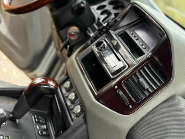 Серый Мицубиси Паджеро, объемом двигателя 3.2 л и пробегом 380 тыс. км за 5000 $, фото 6 на Automoto.ua