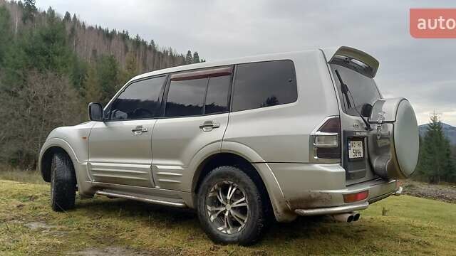 Серый Мицубиси Паджеро, объемом двигателя 3.5 л и пробегом 316 тыс. км за 7400 $, фото 2 на Automoto.ua