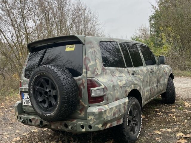 Серый Мицубиси Паджеро, объемом двигателя 3.2 л и пробегом 250 тыс. км за 4000 $, фото 5 на Automoto.ua