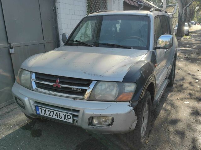 Сірий Міцубісі Паджеро, об'ємом двигуна 3.2 л та пробігом 320 тис. км за 4500 $, фото 4 на Automoto.ua