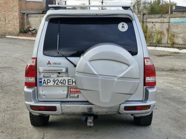 Сірий Міцубісі Паджеро, об'ємом двигуна 3.5 л та пробігом 262 тис. км за 6000 $, фото 5 на Automoto.ua