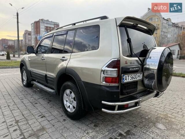 Серый Мицубиси Паджеро, объемом двигателя 3.5 л и пробегом 250 тыс. км за 6800 $, фото 3 на Automoto.ua