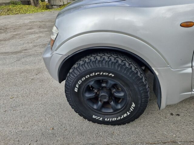 Сірий Міцубісі Паджеро, об'ємом двигуна 3.5 л та пробігом 262 тис. км за 6000 $, фото 8 на Automoto.ua