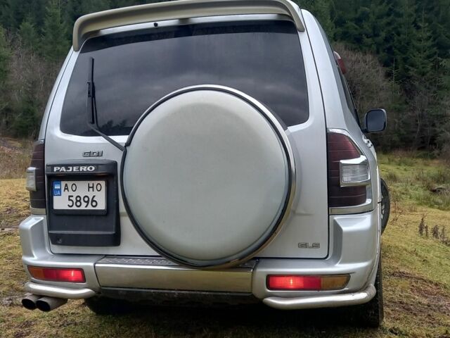 Сірий Міцубісі Паджеро, об'ємом двигуна 3.5 л та пробігом 316 тис. км за 7400 $, фото 2 на Automoto.ua