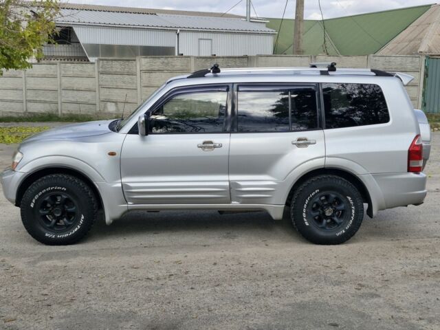 Сірий Міцубісі Паджеро, об'ємом двигуна 3.5 л та пробігом 262 тис. км за 6000 $, фото 2 на Automoto.ua