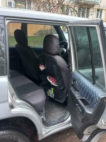 Серый Мицубиси Паджеро, объемом двигателя 1.8 л и пробегом 146 тыс. км за 4550 $, фото 8 на Automoto.ua