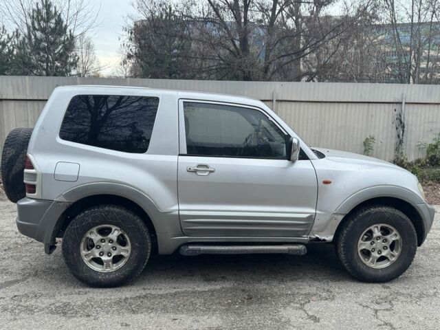 Сірий Міцубісі Паджеро, об'ємом двигуна 0 л та пробігом 200 тис. км за 1500 $, фото 2 на Automoto.ua