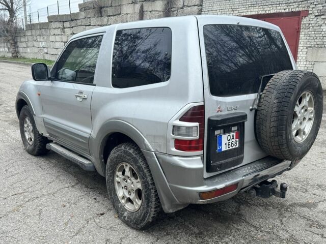 Сірий Міцубісі Паджеро, об'ємом двигуна 0 л та пробігом 200 тис. км за 1500 $, фото 4 на Automoto.ua