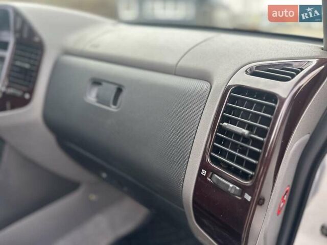 Серый Мицубиси Паджеро, объемом двигателя 3.5 л и пробегом 299 тыс. км за 6700 $, фото 27 на Automoto.ua