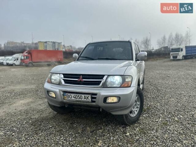 Серый Мицубиси Паджеро, объемом двигателя 3.5 л и пробегом 299 тыс. км за 6700 $, фото 3 на Automoto.ua