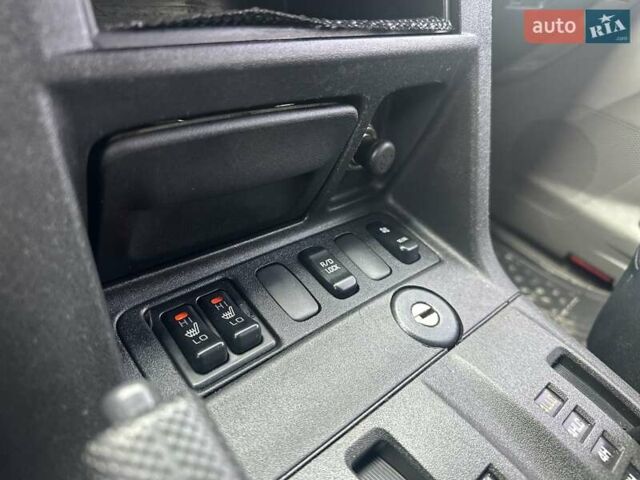 Серый Мицубиси Паджеро, объемом двигателя 3.5 л и пробегом 299 тыс. км за 6700 $, фото 58 на Automoto.ua