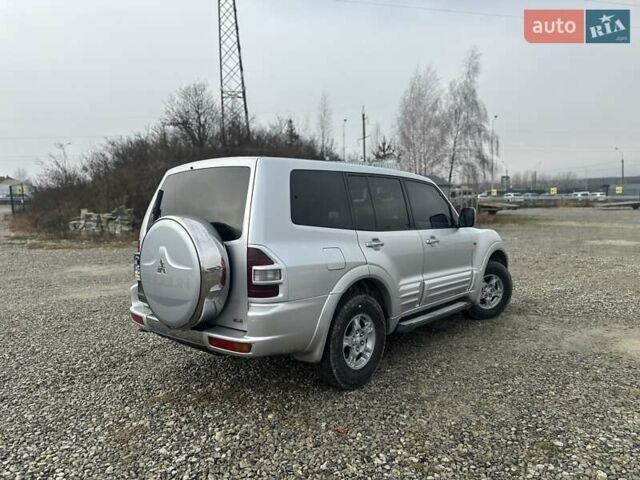 Серый Мицубиси Паджеро, объемом двигателя 3.5 л и пробегом 299 тыс. км за 6700 $, фото 6 на Automoto.ua