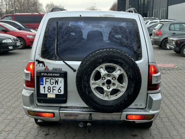 Сірий Міцубісі Паджеро, об'ємом двигуна 3.2 л та пробігом 400 тис. км за 3850 $, фото 3 на Automoto.ua